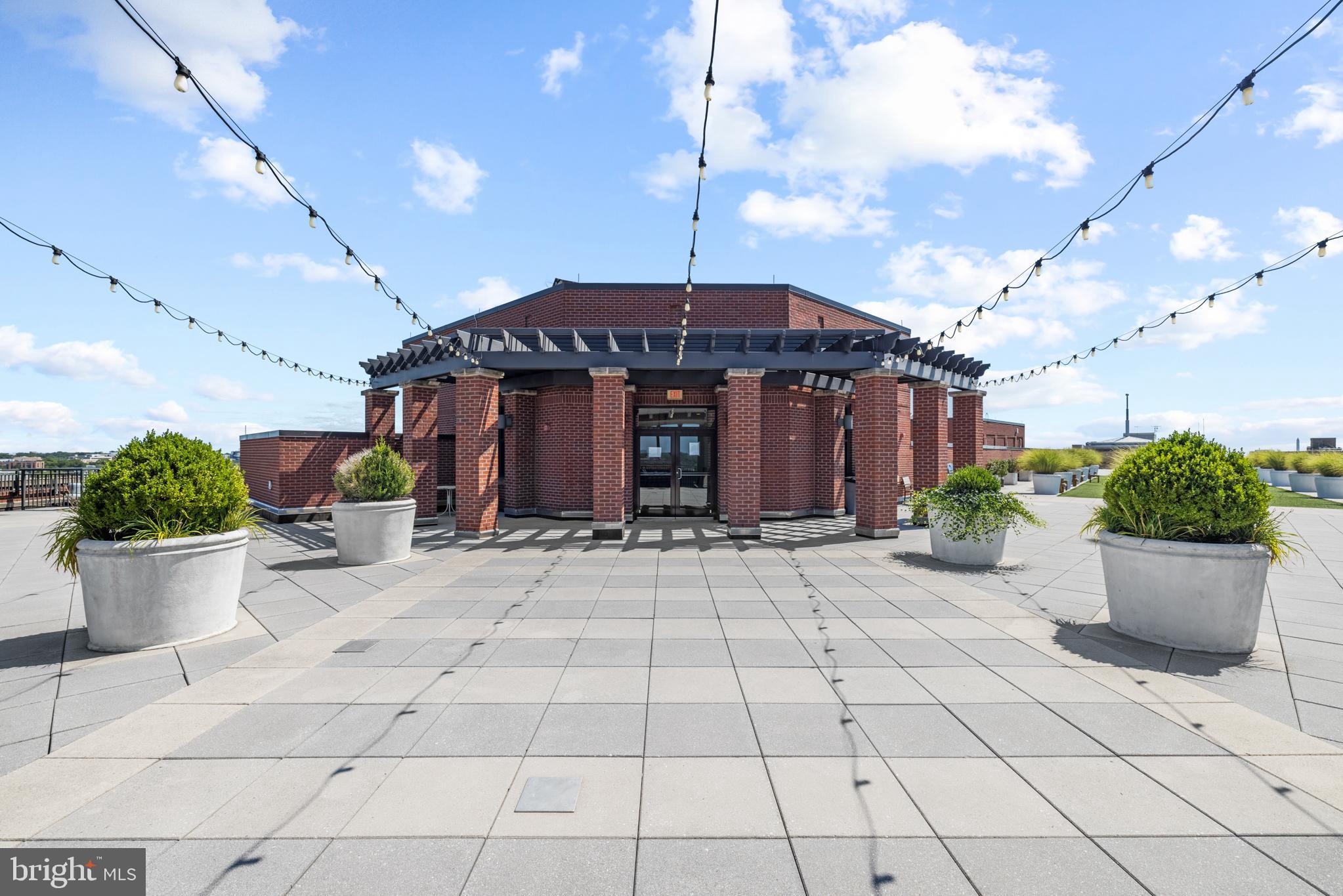 1390 Kenyon Street Northwest, Unit 805 Washington, DC 20010 - Photo 25 of 32