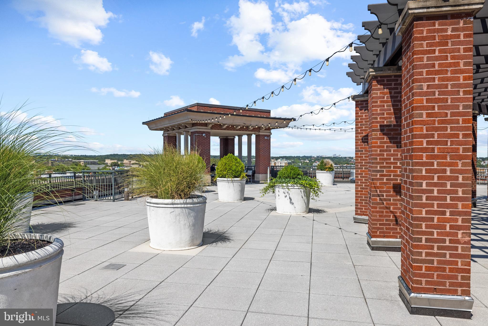 1390 Kenyon Street Northwest, Unit 805 Washington, DC 20010 - Photo 27 of 32