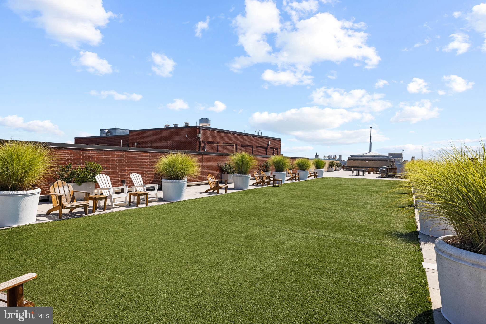 1390 Kenyon Street Northwest, Unit 805 Washington, DC 20010 - Photo 28 of 32