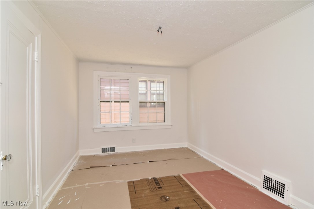 3624 Rolliston Road Cleveland, OH 44120 - Photo 16 of 46 Gallery Image 16