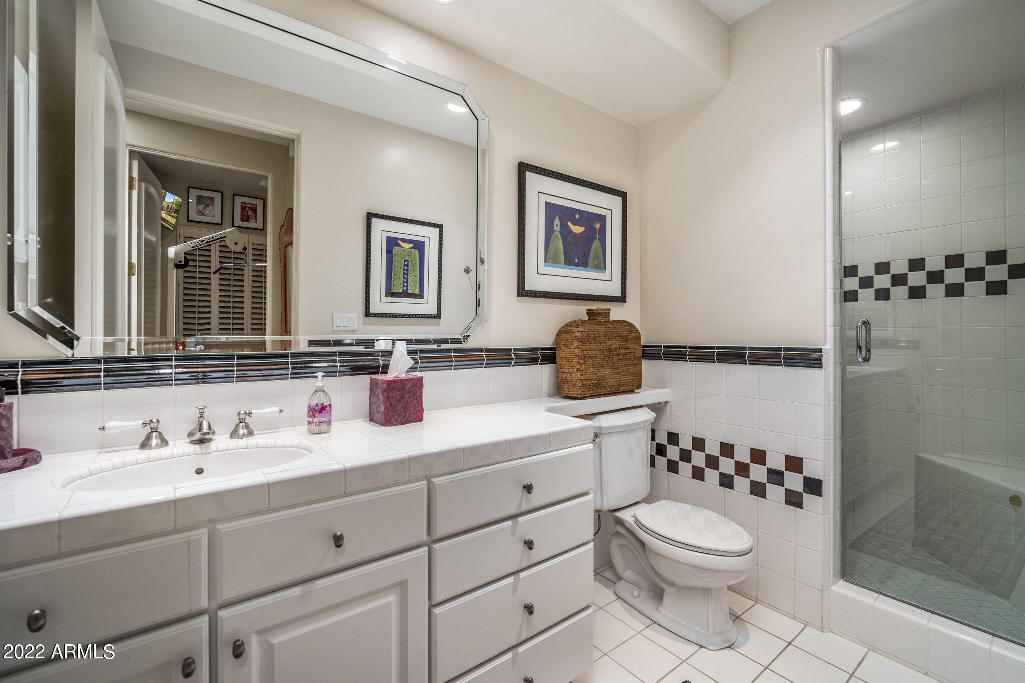 1402 East Colt Road Tempe, AZ 85284 - Photo 27 of 53 42-web-or-mls-DSC06539
