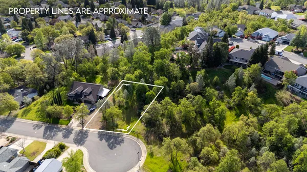 $69,900 | 5721 Beaumont Drive, Redding, CA 96003