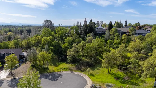 $69,900 | 5721 Beaumont Drive, Redding, CA 96003