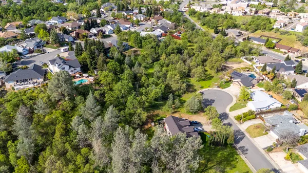 $69,900 | 5721 Beaumont Drive, Redding, CA 96003
