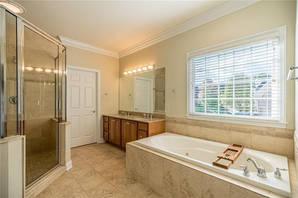 114 Rabold Drive Wexford, PA 15090 - Photo 15 of 25 Gallery Image 15