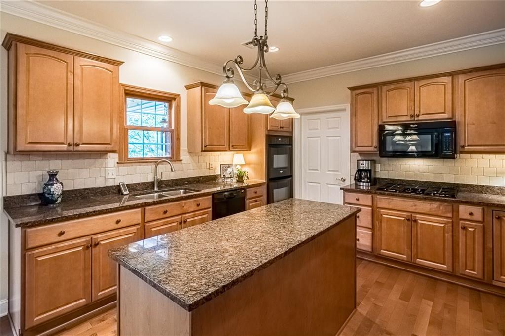 114 Rabold Drive Wexford, PA 15090 - Photo 9 of 25 Gallery Image 9
