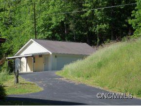 2265 Deep Gap Road Bryson City, NC 28713 - Photo 2 of 24