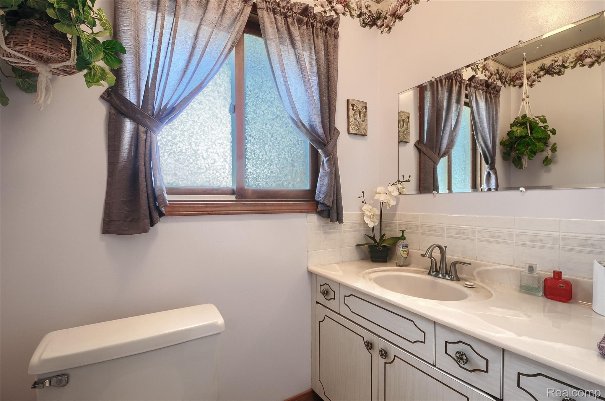 3679 Daley Road Attica, MI 48412 - Photo 38 of 74 DSC_7947-HDR(5).jpg