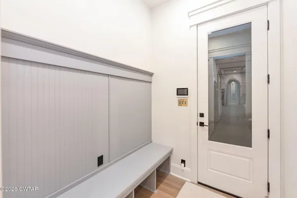 a view of entryway