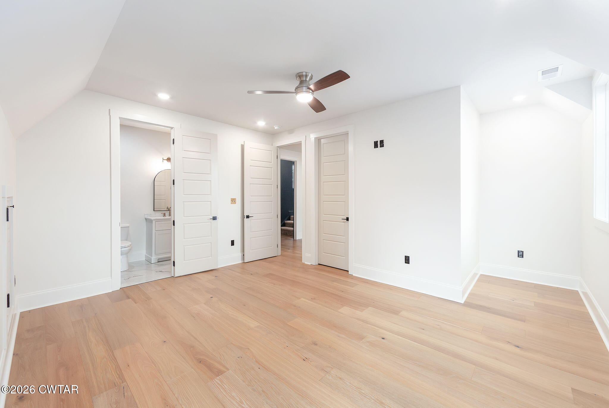 115 Buckingham Cove Jackson, TN 38305 - Photo 35 of 58 a view of an empty room