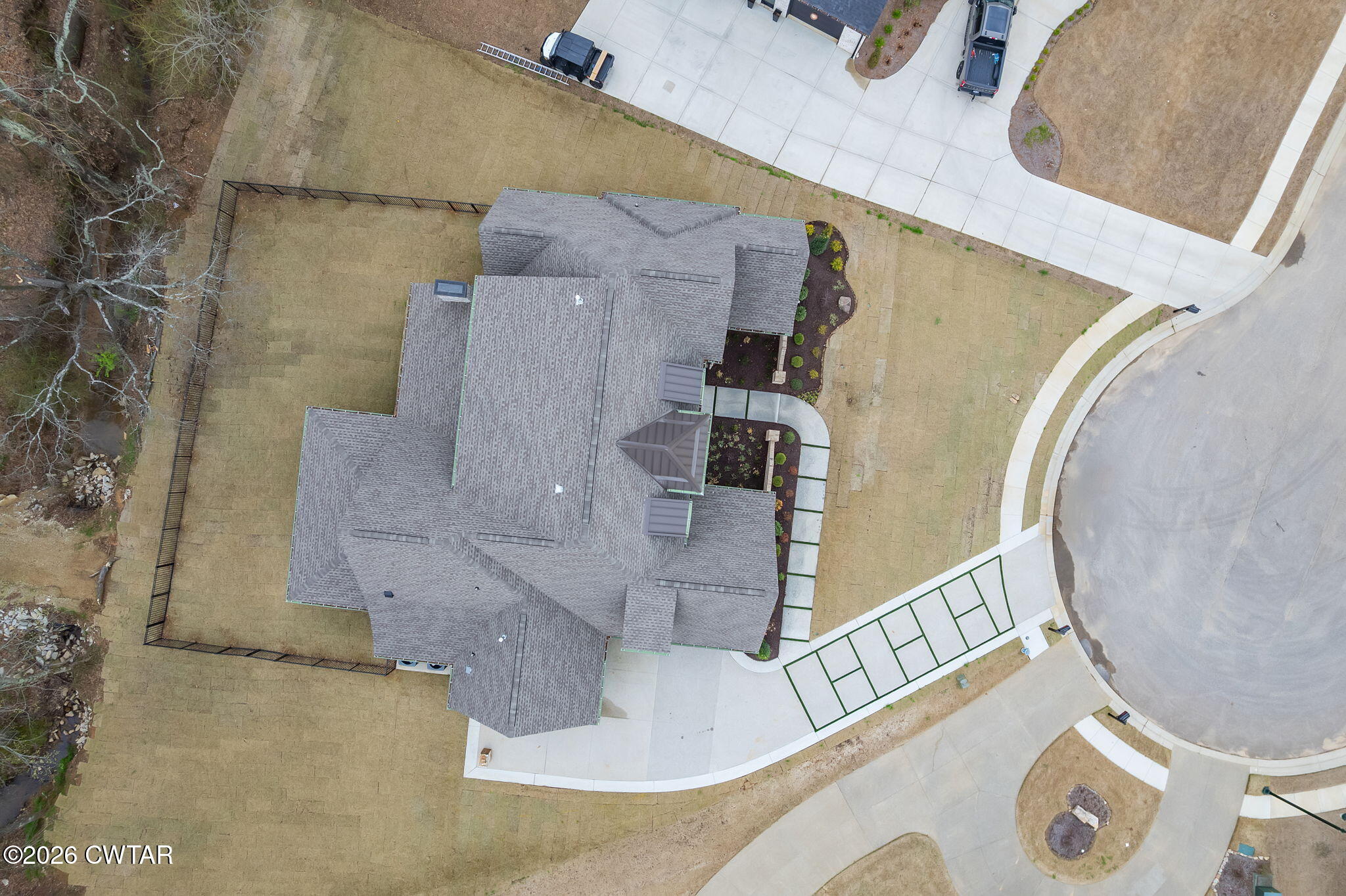 115 Buckingham Cove Jackson, TN 38305 - Photo 55 of 58 view of rooftop