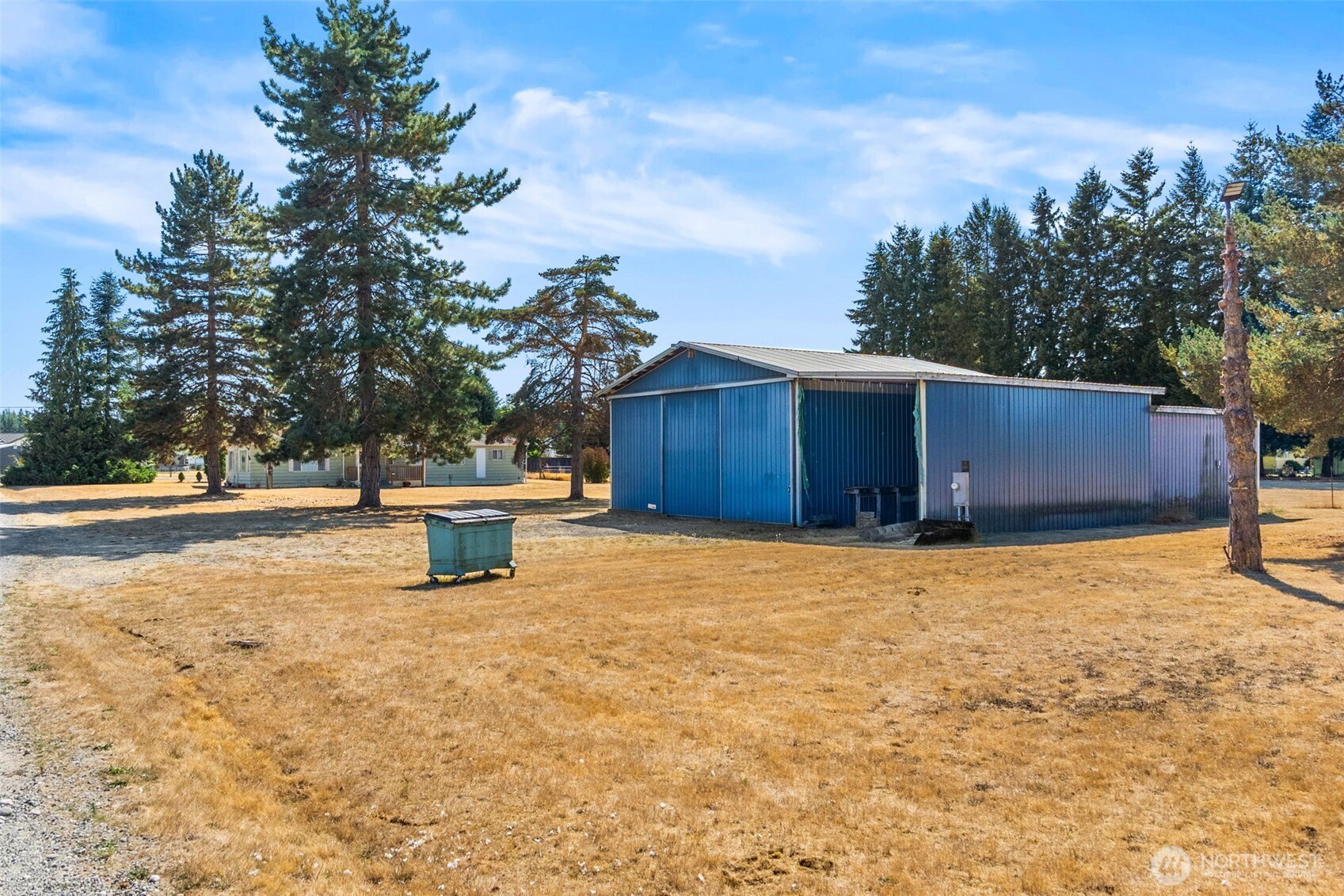 18005 Robinson Lane Rochester, WA 98579 - Photo 4 of 40 Gallery Image 4