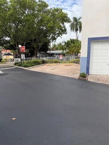 $546,500 | 2927 Southwest 18th Terrace, Fort Lauderdale, FL 33315