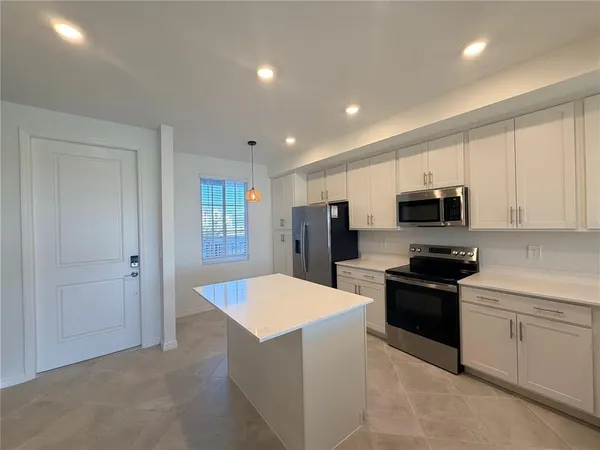 $1,995 | 17560 Opal Sand Drive, Unit 204, Venice, FL 34293
