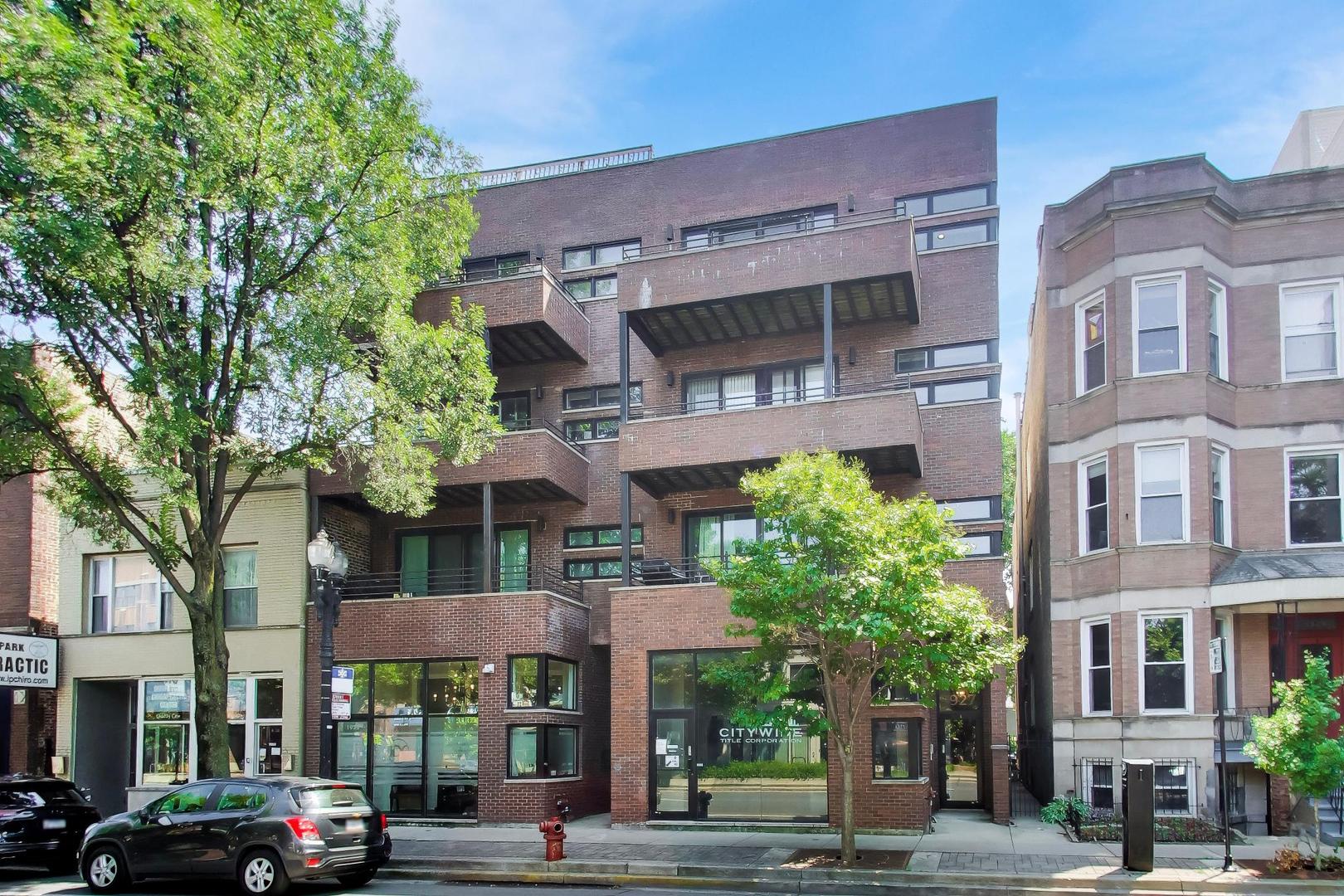 1927 West Irving Park Road, Unit 4 Chicago, IL 60613 - Photo 1 of 32 Gallery Image 1