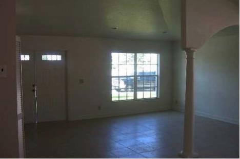 1133 West 36th Street Riviera Beach, FL 33404 - Photo 5 of 6 Living