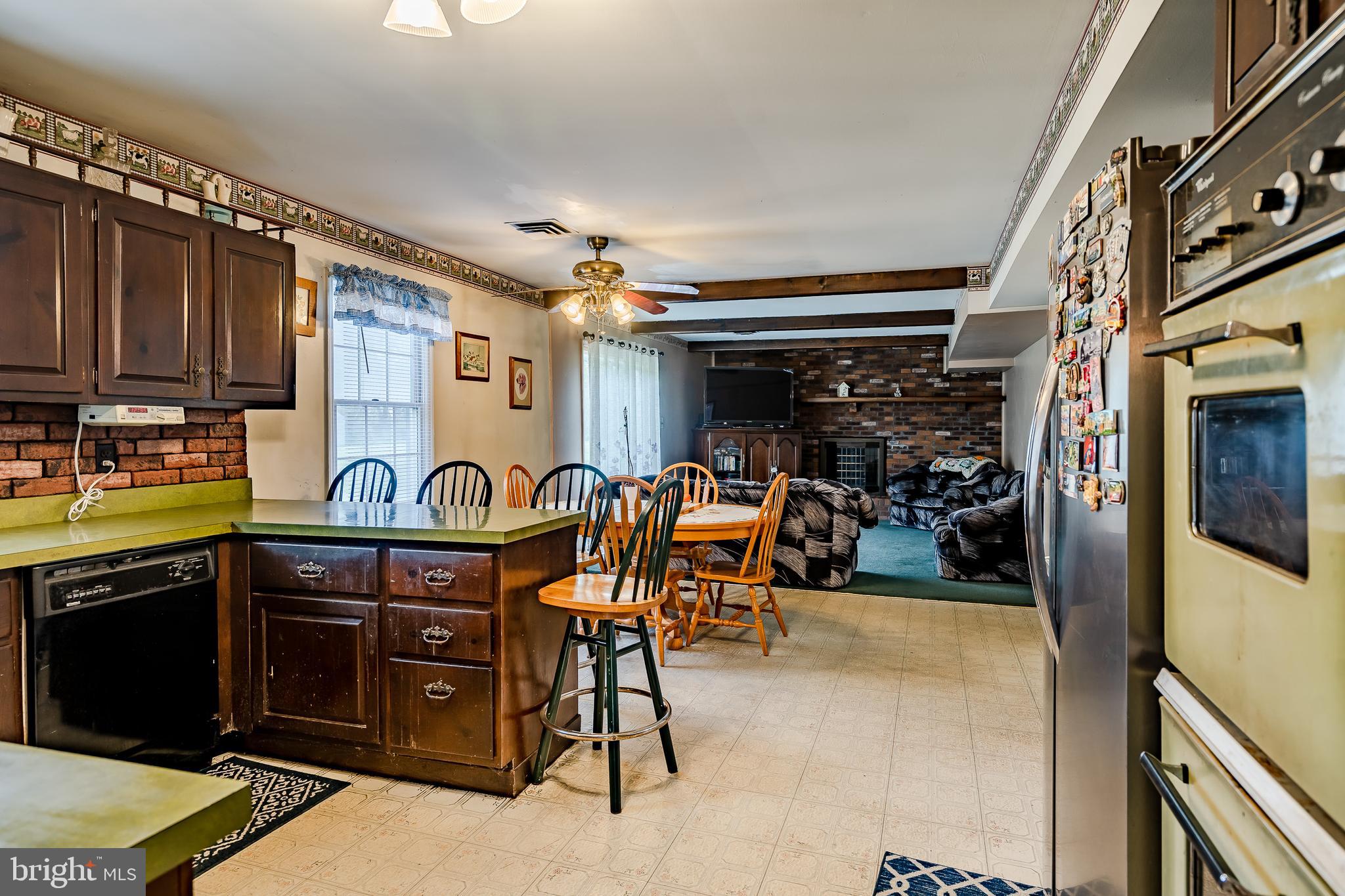 332 Beasley Neck Road Salem, NJ 08079 - Photo 8 of 35 Kitchen is open to the spacious Family Room