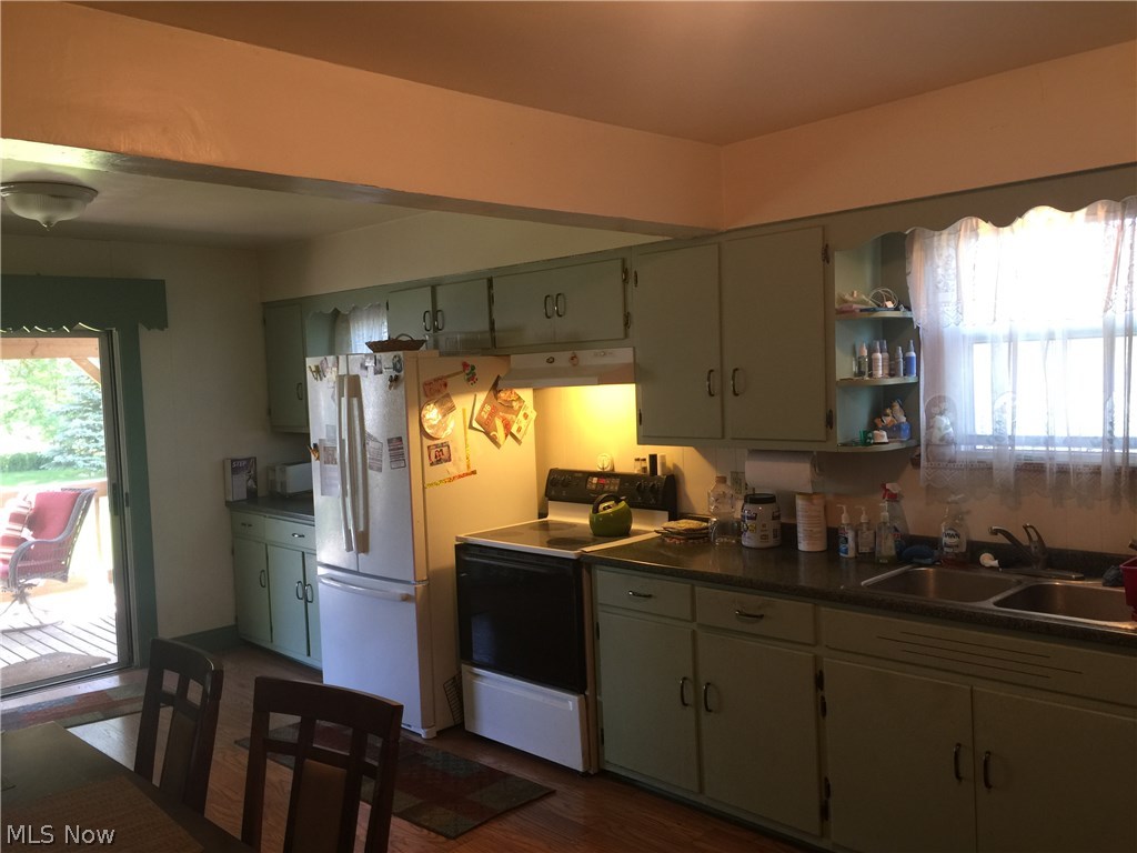 534 Ridge Road Newton Falls, OH 44444 - Photo 3 of 8 Gallery Image 3