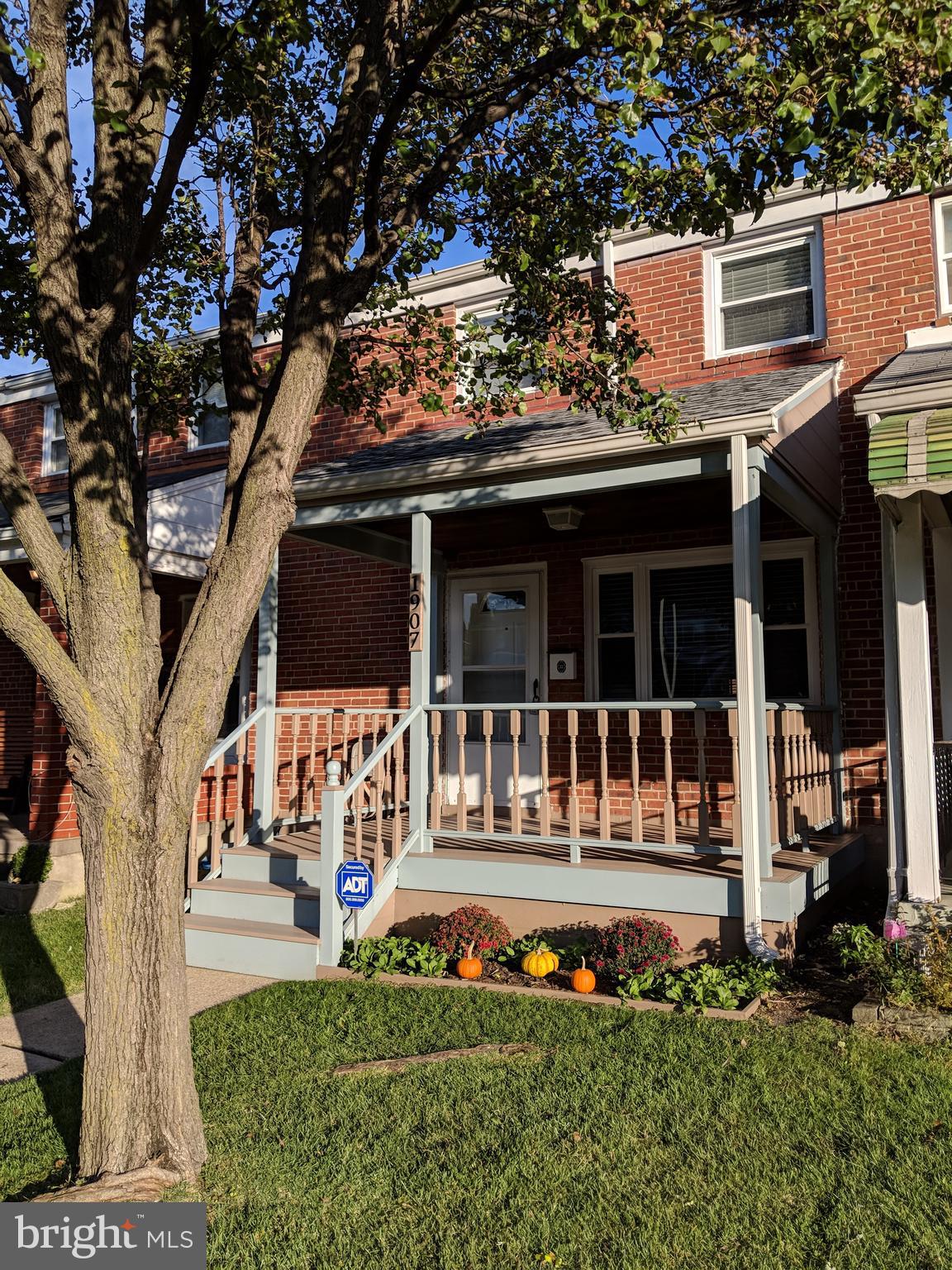 1907 Ormand Road Baltimore, MD 21222 - Photo 22 of 25 front view of house with a yard