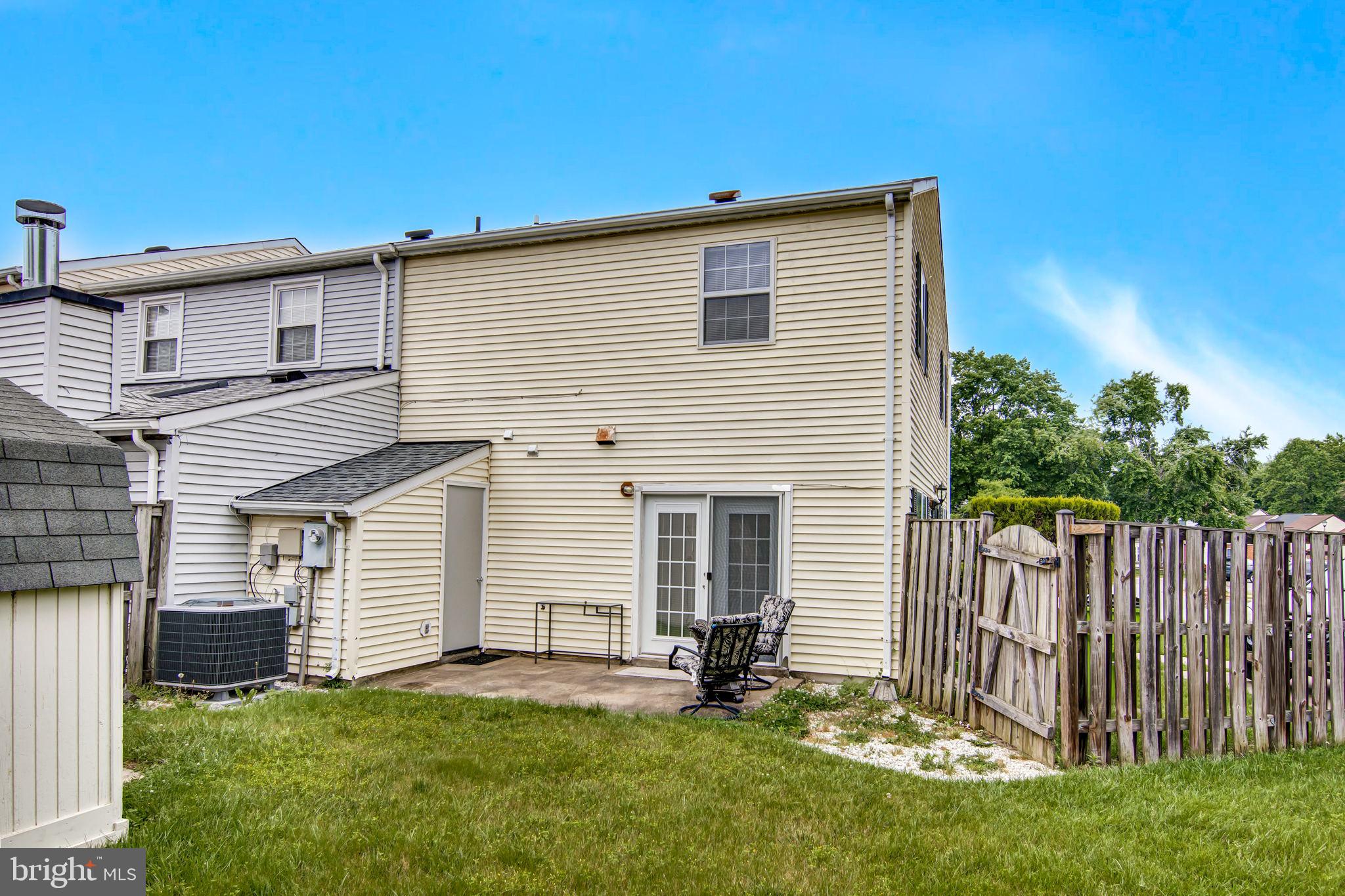 18070 Olde Port Lane Triangle, VA 22172 - Photo 15 of 45