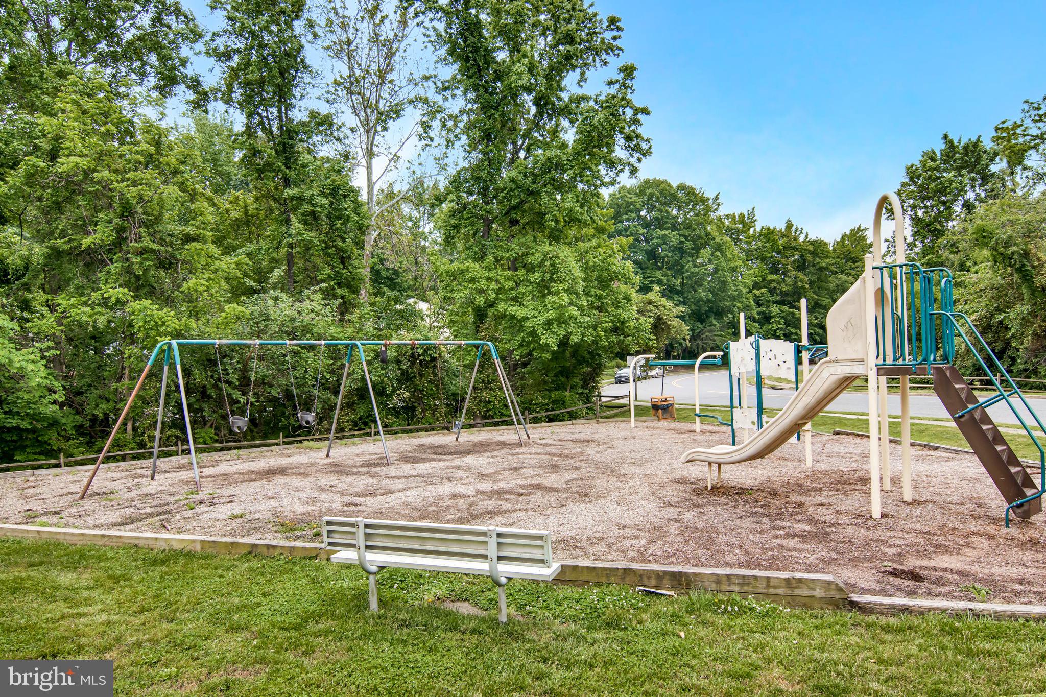 18070 Olde Port Lane Triangle, VA 22172 - Photo 41 of 45
