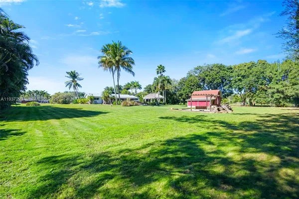$8,000 | 5300 Southwest 162nd Avenue, Southwest Ranches, FL 33331