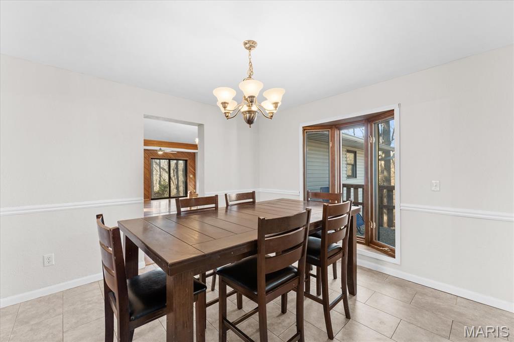 7725 Forest Hills Lane Waterloo, IL 62298 - Photo 12 of 55