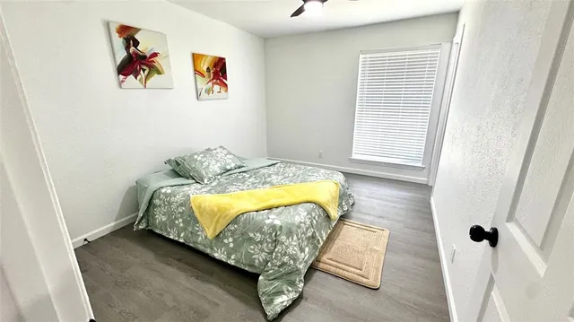 $2,100 | 809 Milky Way, Garland, TX 75040