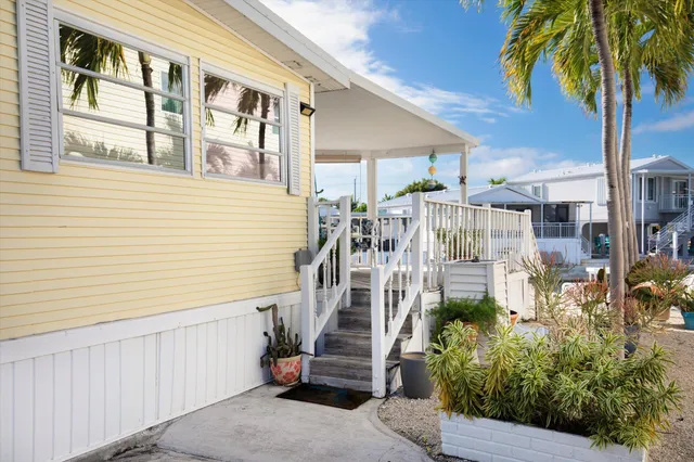 $799,000 | 701 Spanish Main Drive, Unit 333 334, Cudjoe, FL 33042