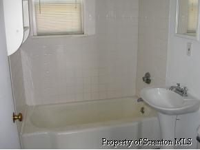 20 Mt Cobb Road Lake Ariel, PA 18436 - Photo 7 of 8 Gallery Image 7