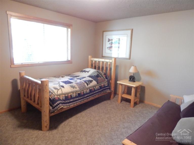 19957 Quail Pine Loop Bend, OR 97702 - Photo 10 of 16 Additional Photo
