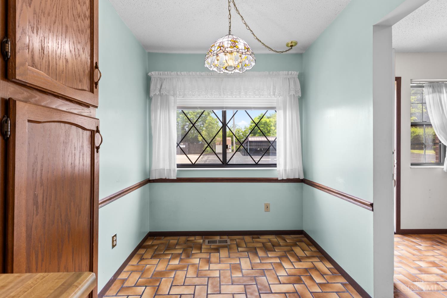 3313 North Bend Road, Unit F Cincinnati, OH 45239 - Photo 16 of 53