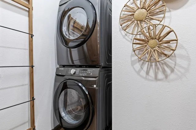 $1,295,000 | 241 East Shalom Court, Blue Ridge, GA 30513