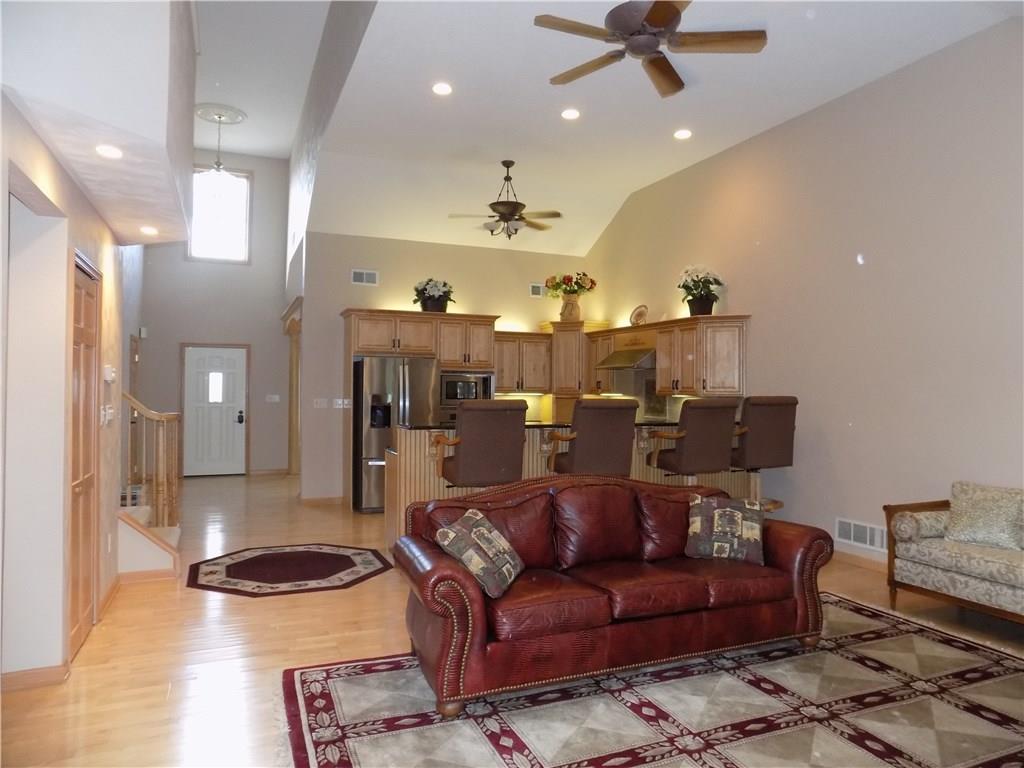 2229 Ridge Road McKeesport, PA 15135 - Photo 2 of 25 Gallery Image 2