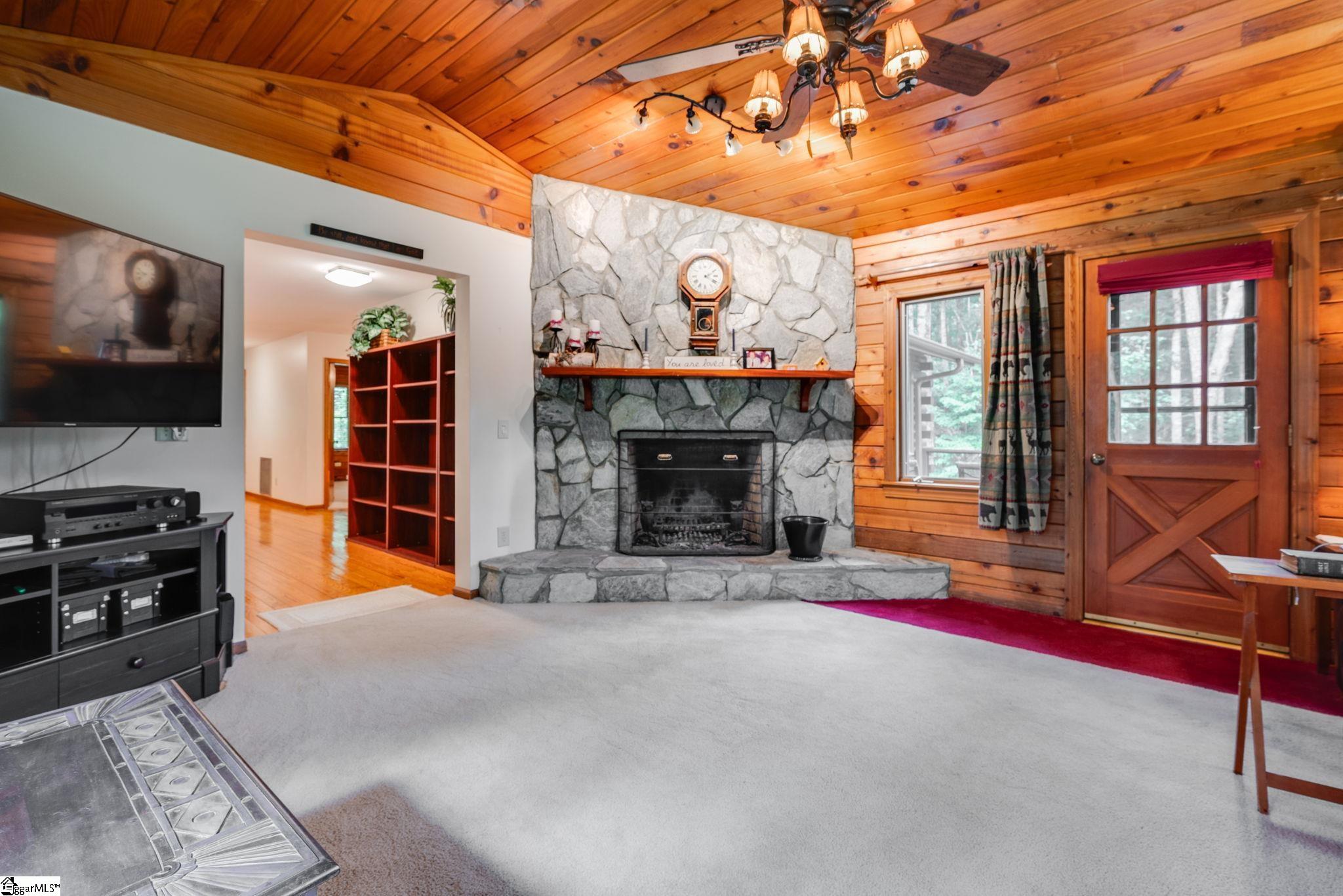 1210 South Saluda Road Cleveland, SC 29635 - Photo 15 of 48 Gallery Image 15