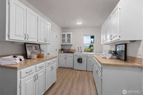 $1,200,000 | 14321 2nd Avenue Northwest, Marysville, WA 98271