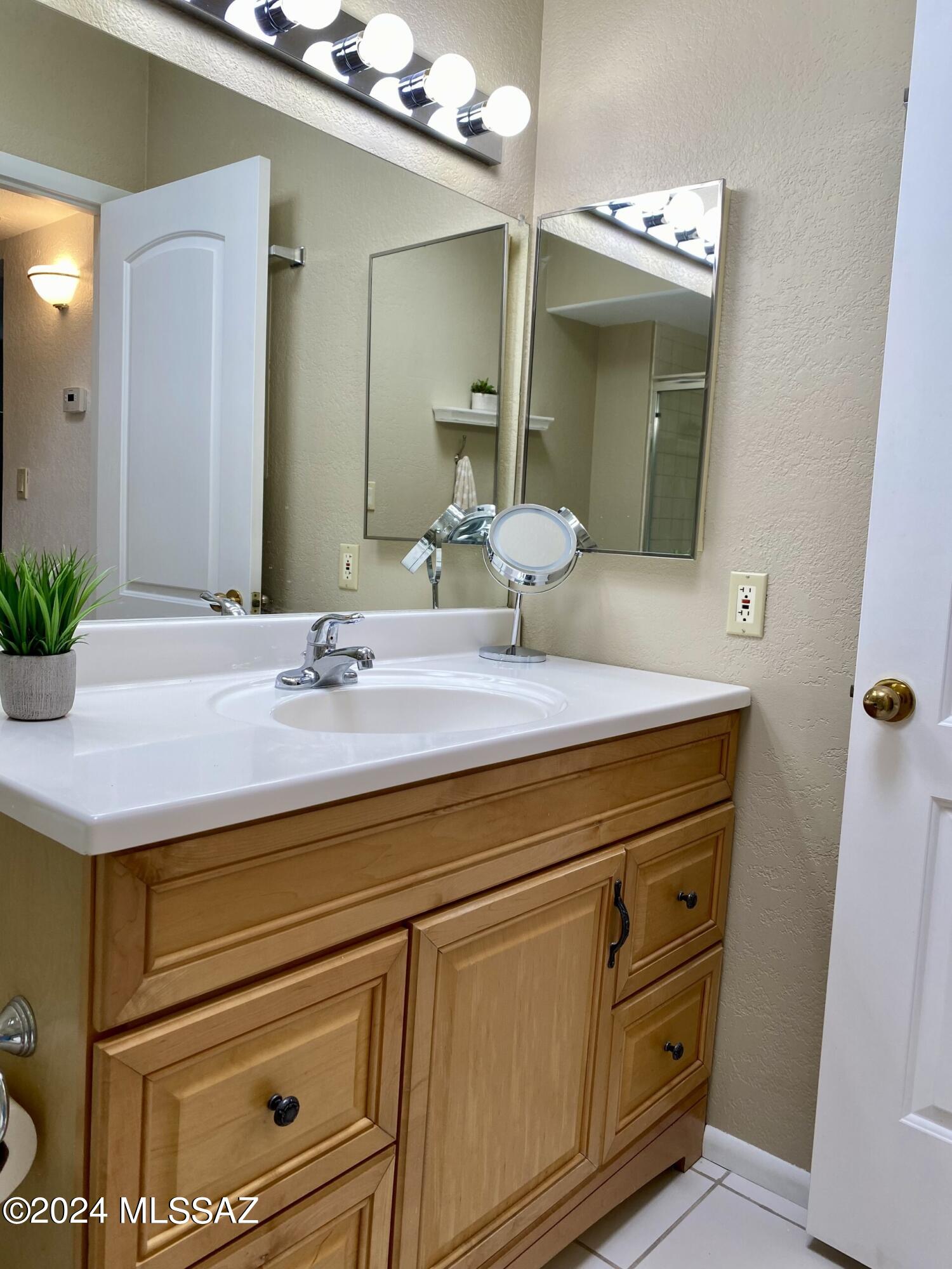 5500 North Valley View Road, Unit 228 Tucson, AZ 85718 - Photo 10 of 14