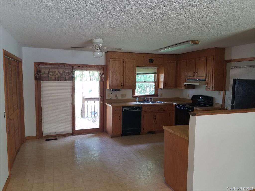 1038 Perth Road Troutman, NC 28166 - Photo 4 of 17 Gallery Image 4