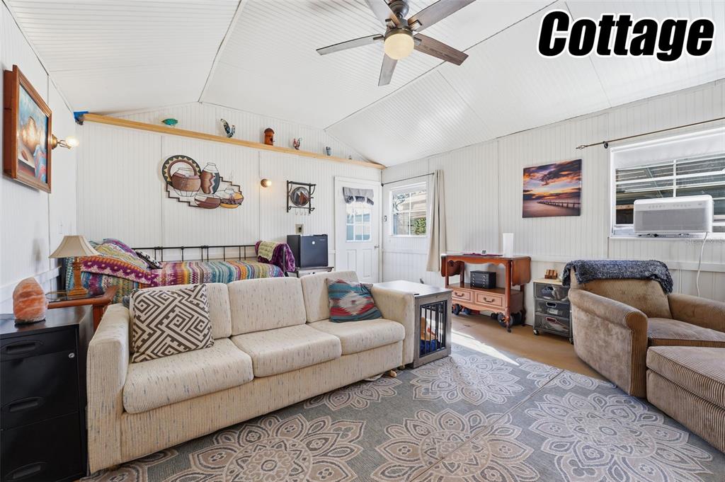 11269 Southwest Welch Avenue Arcadia, FL 34269 - Photo 28 of 41 a living room with furniture and a window