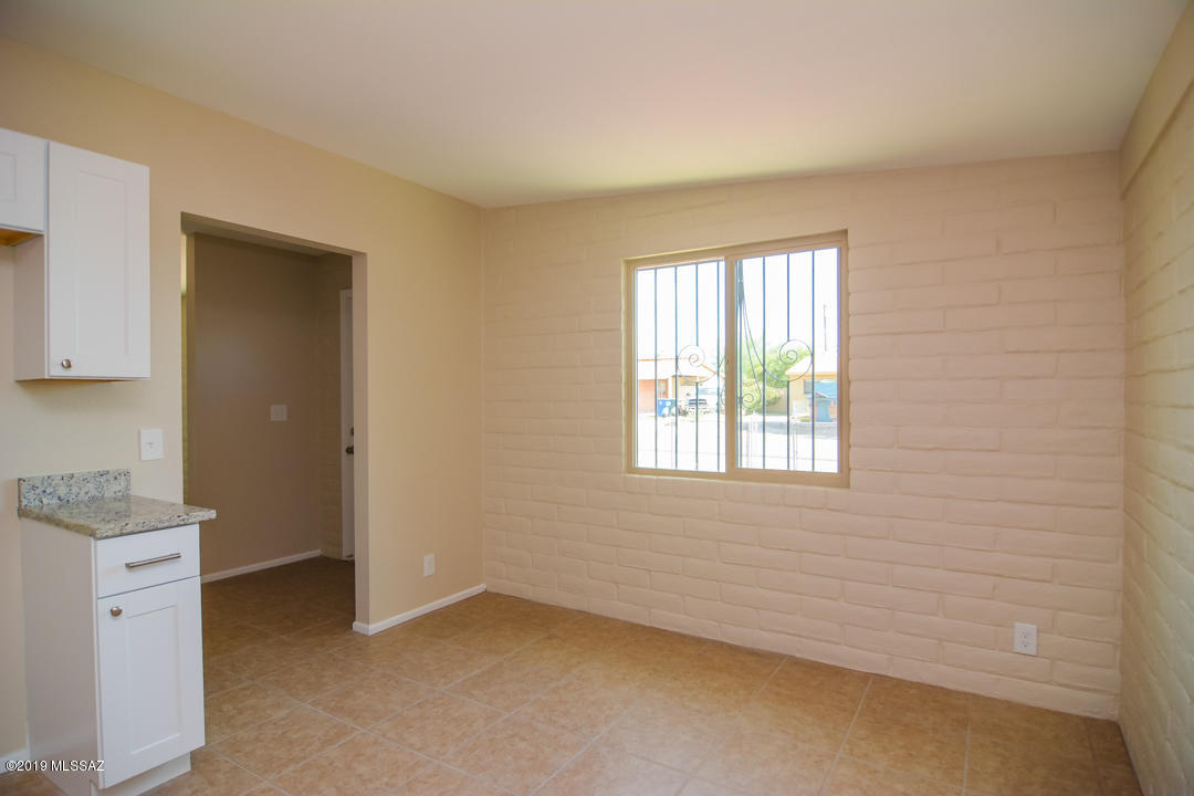 2002 West Spring Street Tucson, AZ 85745 - Photo 9 of 20 Gallery Image 9