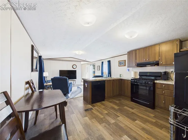 $235,000 | 2412 Kara Court, Pueblo, CO 81004