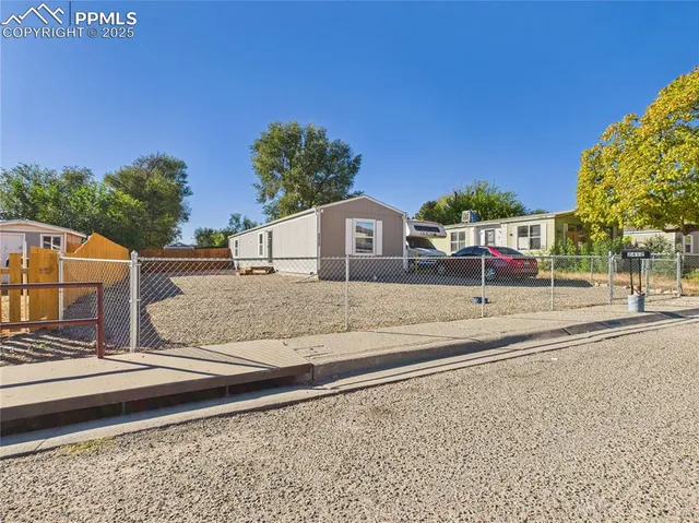$235,000 | 2412 Kara Court, Pueblo, CO 81004