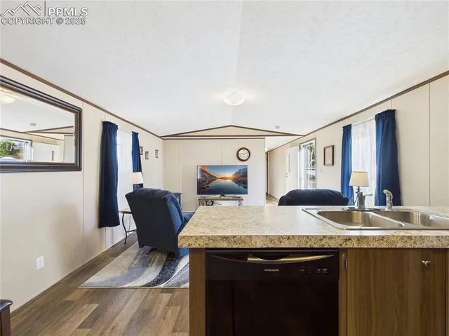 $235,000 | 2412 Kara Court, Pueblo, CO 81004