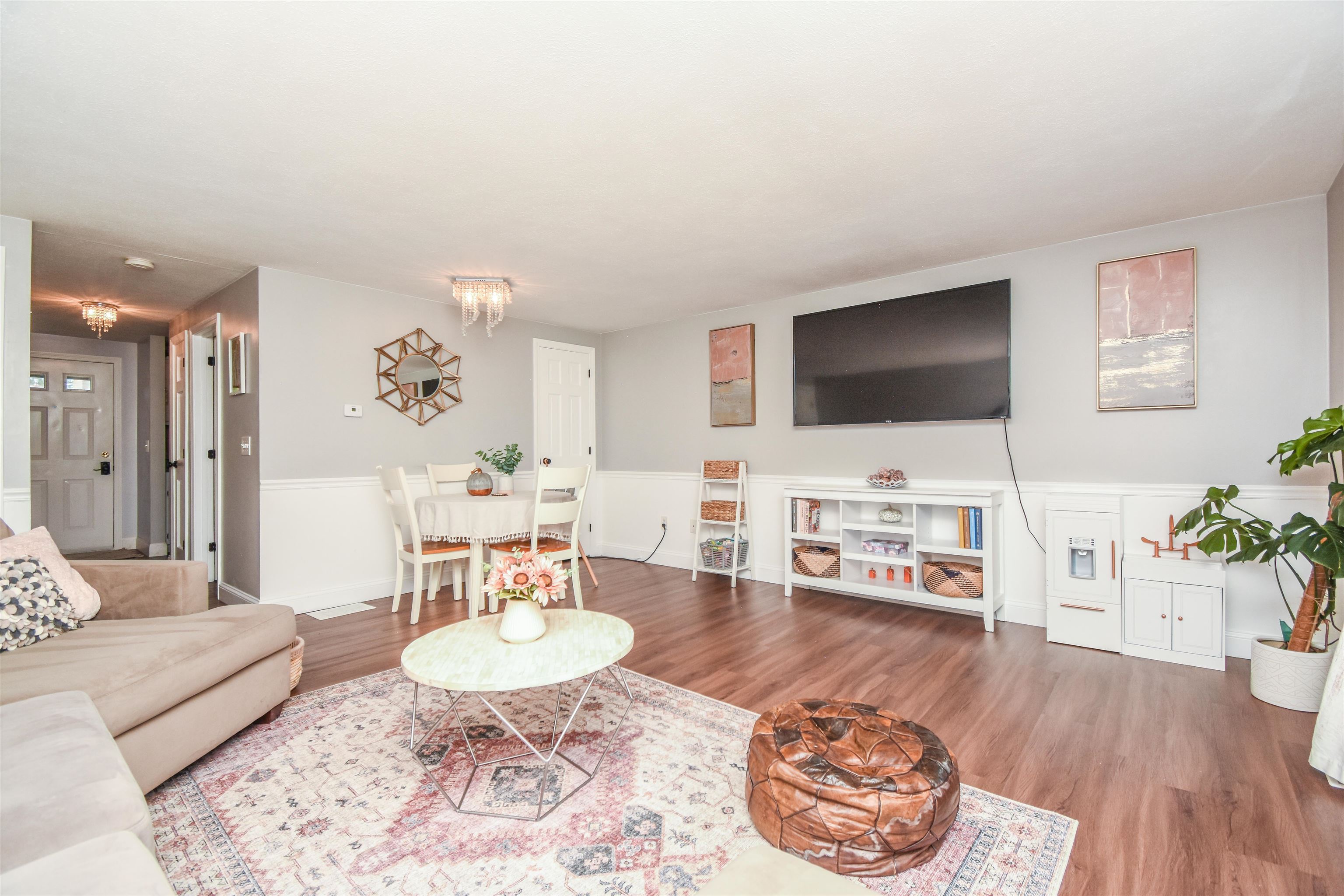 138 Newton Road, Unit 10 Plaistow, NH 03865 - Photo 2 of 17 Gallery Image 2