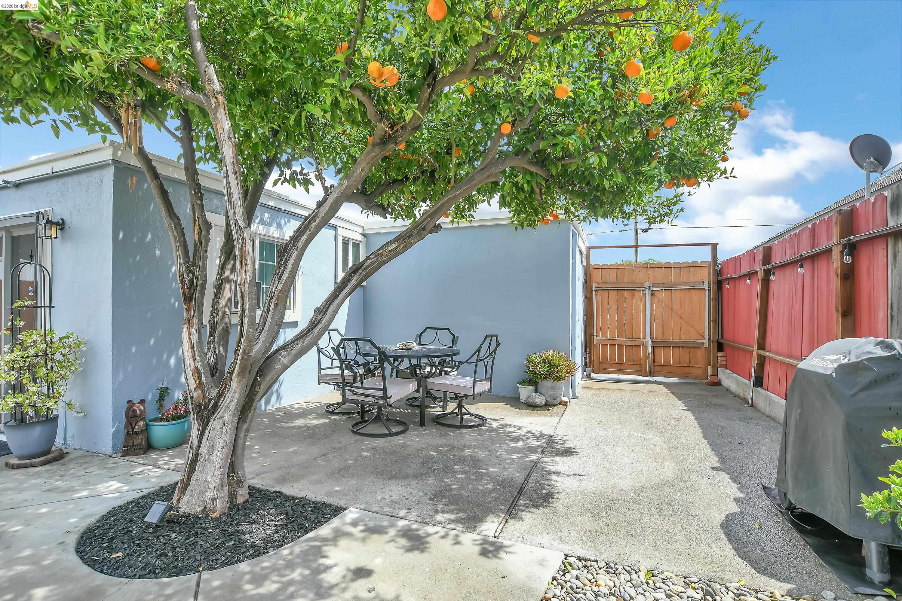 37 Beach Drive Bay Point, CA 94565 - Photo 28 of 33 a backyard of house with seating space