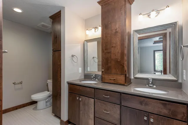 $459,000 | 814 Pinnacle Path, Mankato, MN 56001