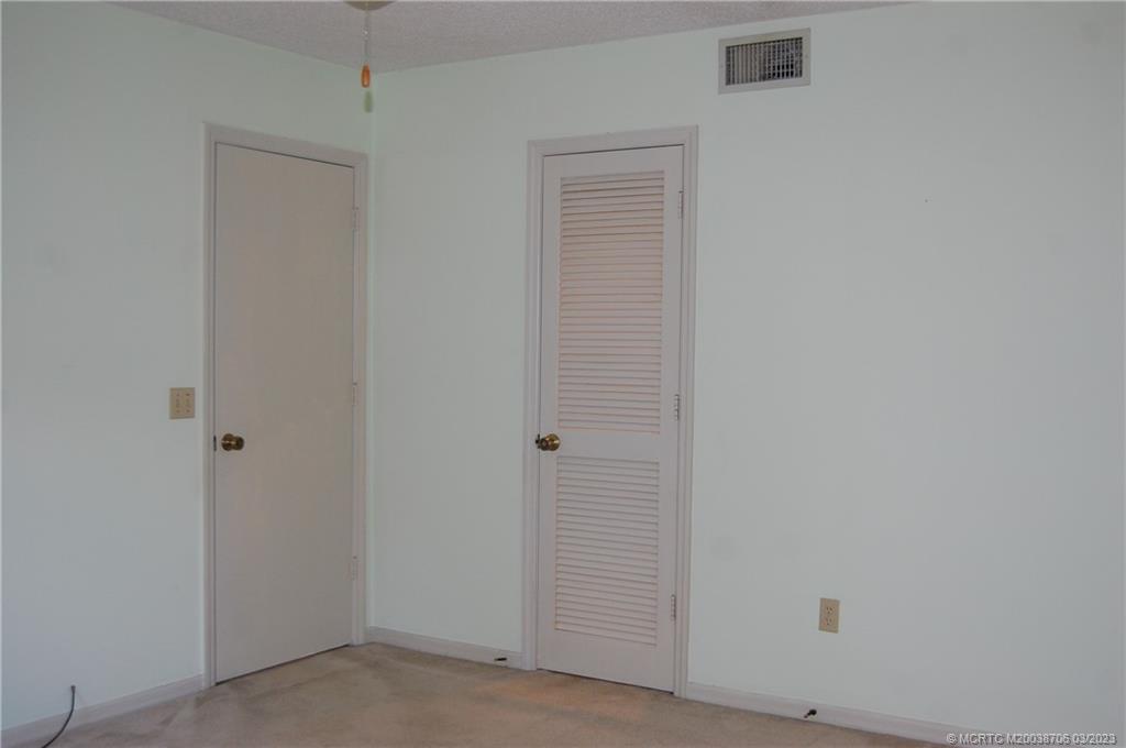 1881 Southwest Palm City Road, Unit H201 Stuart, FL 34994 - Photo 17 of 33 a view of a livingroom
