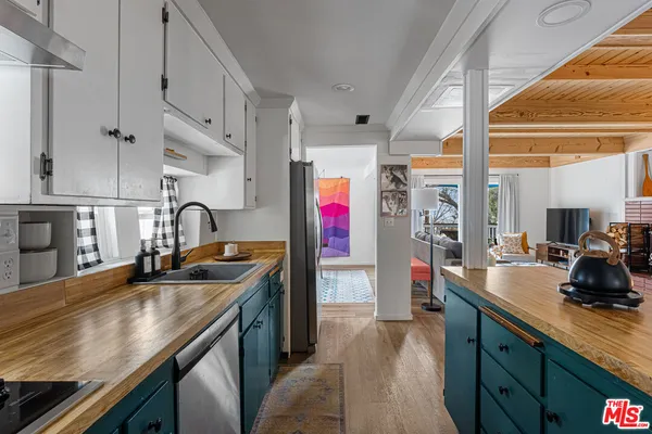 $439,000 | 2595 Sunset Drive, Running Springs, CA 92382