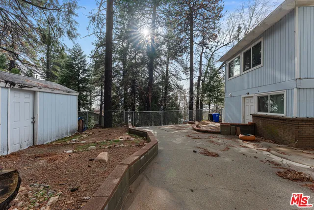 $449,000 | 2595 Sunset Drive, Running Springs, CA 92382