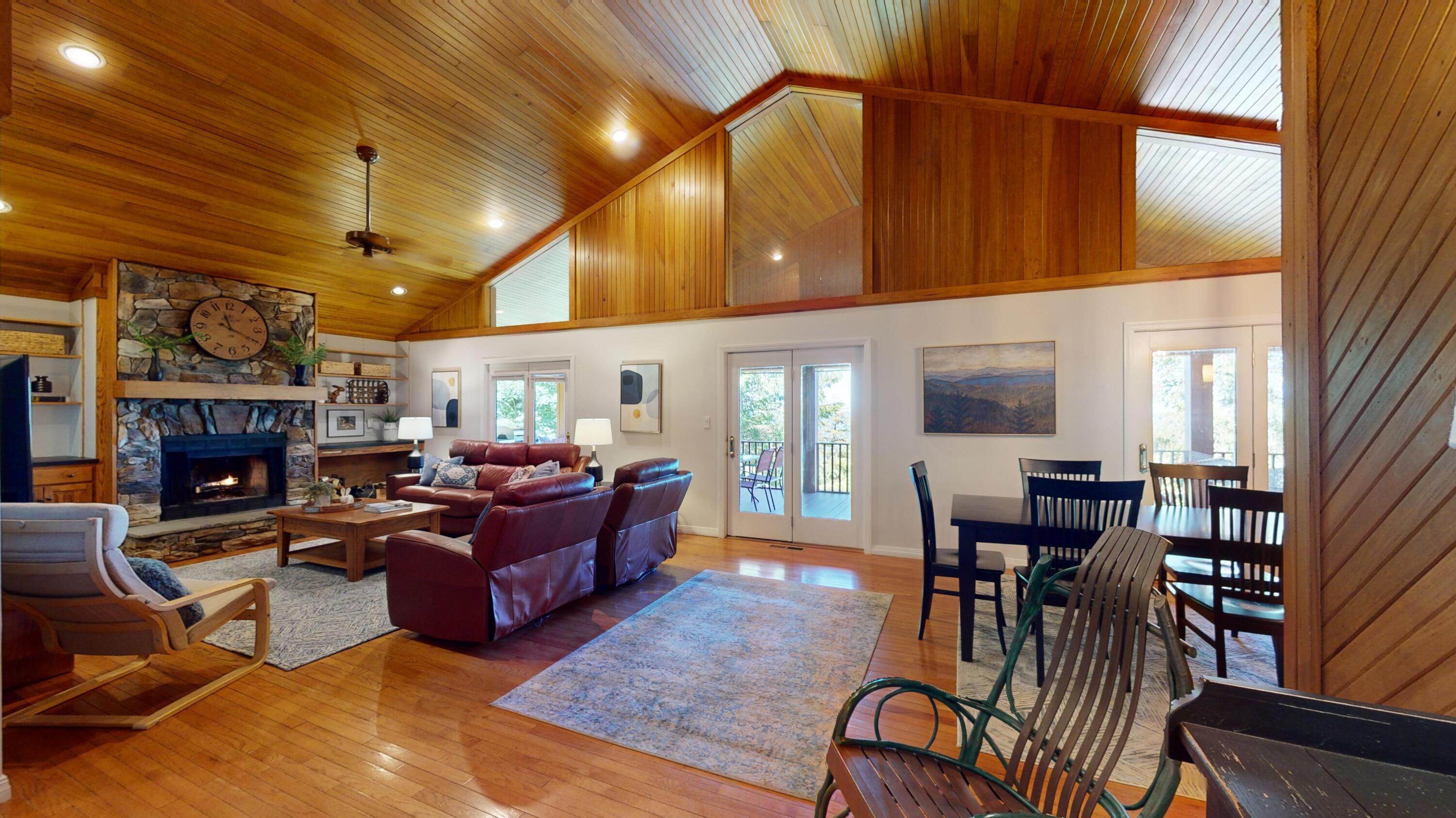 1091 North Westridge Road Slatyfork, WV 26291 - Photo 8 of 77 Gallery Image 8
